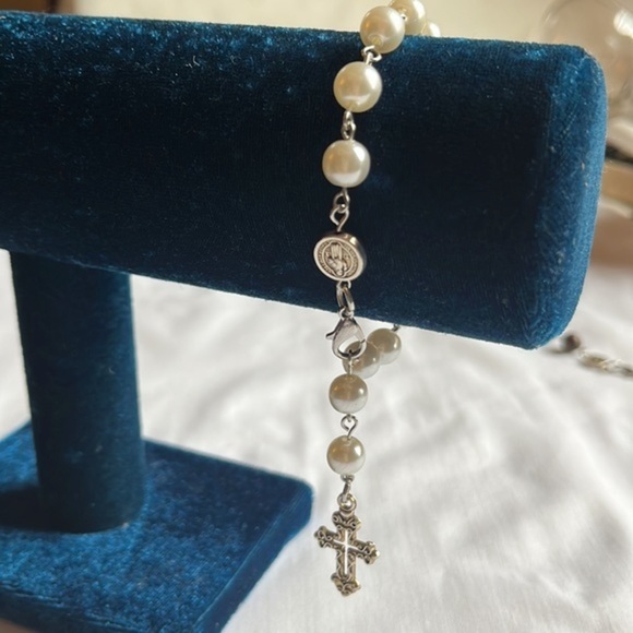 Set of 3 Beautifully Crafted Rosary Prayer Bracelets - Fits M/L‎ Wrist - Picture 5 of 6